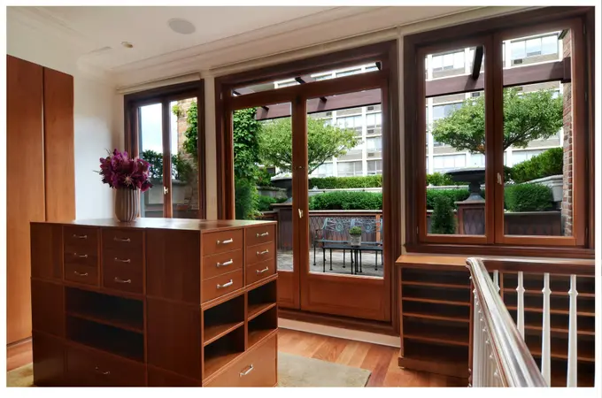 Pacific Palisades - Beaux Arts Creations